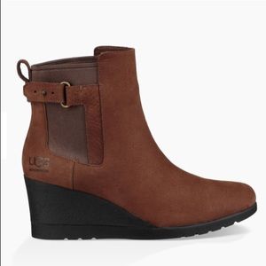 NIB UGG Indra Stout Wedge Boot SZ 8.5